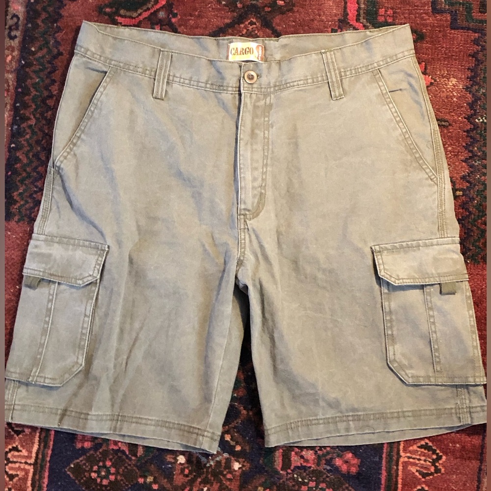 Green baggy cargo shorts